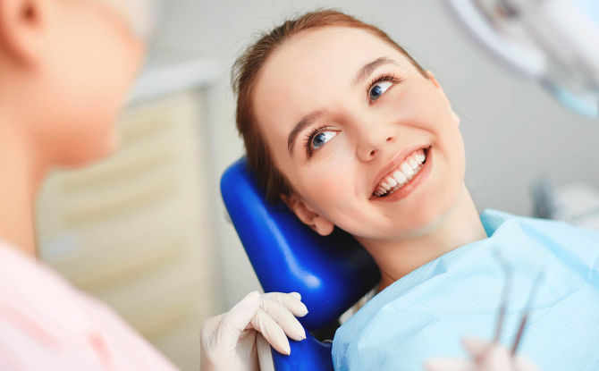 Este posibilă tratarea dinților și utilizarea anesteziei pentru alăptare