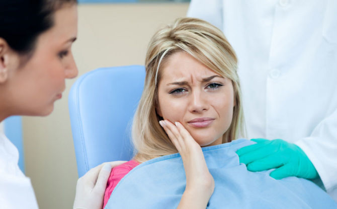 Perché il dolore ai denti appare dopo il riempimento?
