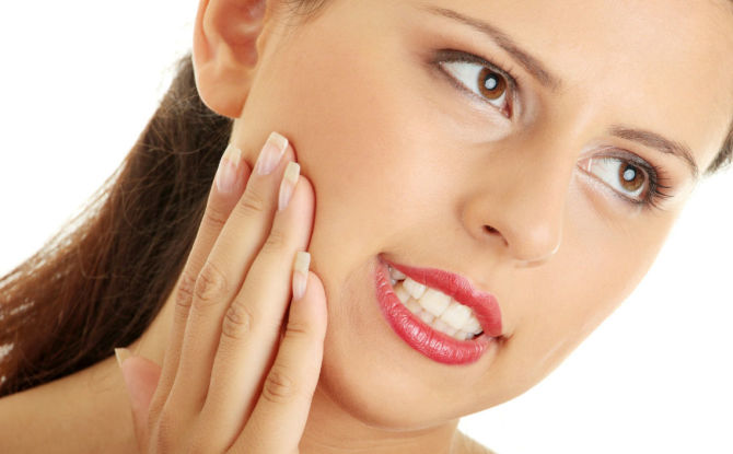Tandkötssmärta: orsaker och behandlingsmetoder