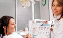 Chi è un dentista, un parodontologo, cosa fa, le caratteristiche del trattamento di un parodontologo
