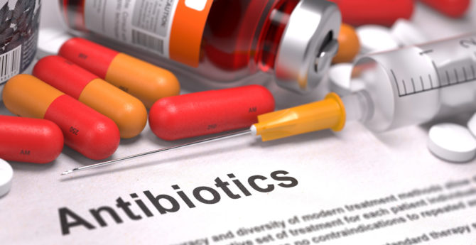 Mga antibiotics
