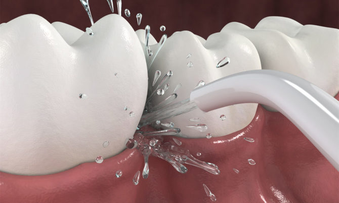 Infografiken darüber, wie das Zähneputzen mit der Spülung durchgeführt wird.