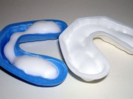 Mouthguards dengan gel untuk mineralisasi gigi