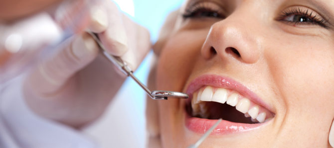 Dentist examination of the gums