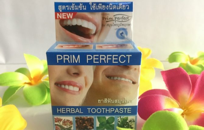 Pasta de dientes de Tailandia Prim Perfect